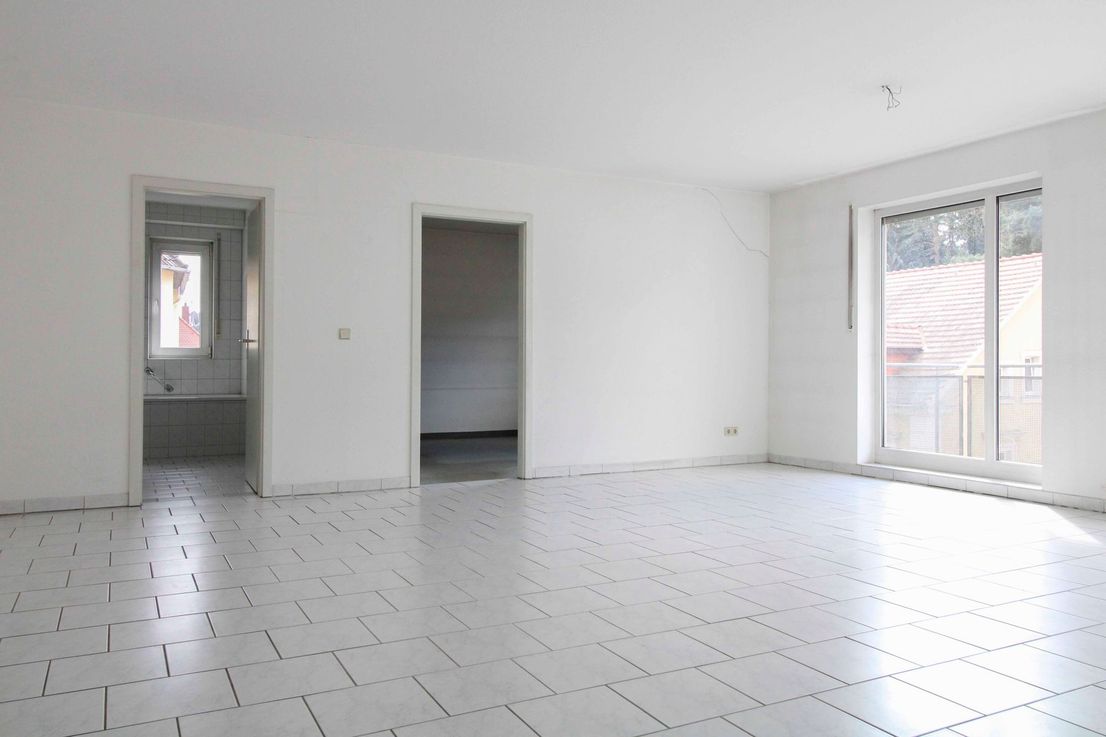 Renovierungsbedürftiges 2ZimmerApartment mit Balkon und